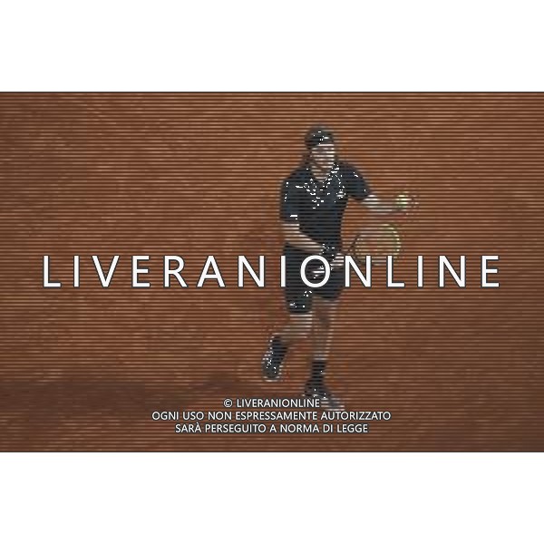 Roland Garros 2020, Grand Slam tournament - Tennis Internationals, 09 October 2020 Roland Garros stadium, paris, france, Italy Photo showing: Stefanos TSITSIPAS (GRE) last ball to serve @LM/DPPI/DPPI/Stephane Allaman AG ALDO LIVERANI SAS