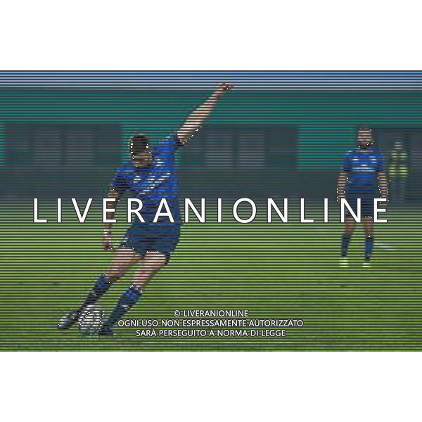 Benetton Treviso vs Leinster Rugby - Rugby Guinness Pro 14 2020/2021, 10 October 2020 Monigo Stadium, Treviso, Italy Photo showing: Ross Byrne (Leinster) penalty kick @LM/Ettore Griffoni AG ALDO LIVERANI SAS