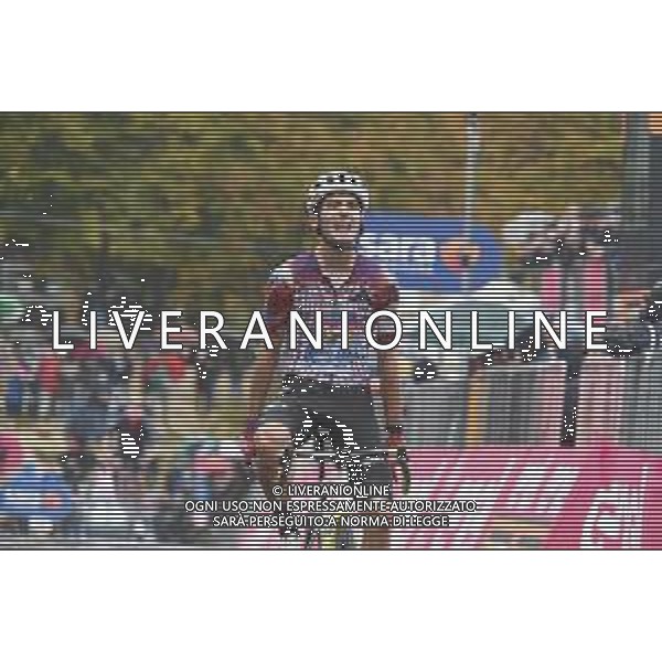 11-10-2020 Giro D\'italia; Tappa 09 San Salvo - Roccaraso Aremogna; 2020, Ef; Guerreiro, Ruben; Roccaraso Aremogna; ©SIROTTI / AGENZIA ALDO LIVERANI SAS