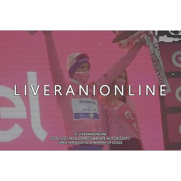 11-10-2020 Giro D\'italia; Tappa 09 San Salvo - Roccaraso Aremogna; 2020, Deceuninck - Quick Step; Almeida, Joao; Roccaraso Aremogna; ©SIROTTI / AGENZIA ALDO LIVERANI SAS