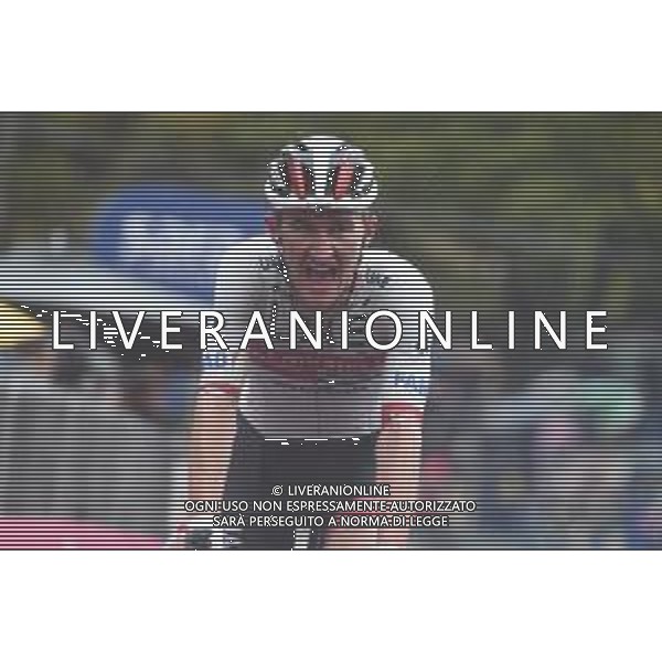 11-10-2020 Giro D\'italia; Tappa 09 San Salvo - Roccaraso Aremogna; 2020, Uae - Emirates; Bjerg, Mikkel; Roccaraso Aremogna; ©SIROTTI / AGENZIA ALDO LIVERANI SAS