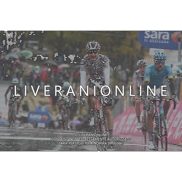 11-10-2020 Giro D\'italia; Tappa 09 San Salvo - Roccaraso Aremogna; 2020, Sunweb; 2020, Astana; Kelderman, Wilko; Fuglsang, Jacob; Roccaraso Aremogna; ©SIROTTI / AGENZIA ALDO LIVERANI SAS