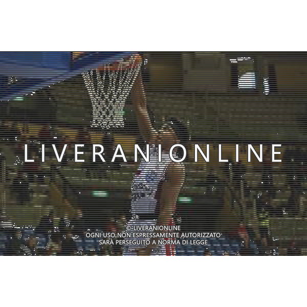 Basket Allianz Pallacanestro Trieste vs A|X Armani Exchange Milano - Campionato di Basket Serie A 2020/2021, 11 ottobre 2020 Trieste, Italia Nella foto: Zach Leday (A|X Armani Exchange Milano) lasciato solo a canestro @LM/Luca Tedeschi AG ALDO LIVERANI SAS