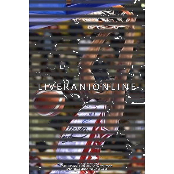 Basket Allianz Pallacanestro Trieste vs A|X Armani Exchange Milano - Campionato di Basket Serie A 2020/2021, 11 ottobre 2020 Trieste, Italia Nella foto: Vincent Leday (Milano) schiaccia a canestro @LM/Franco Debernardi AG ALDO LIVERANI SAS