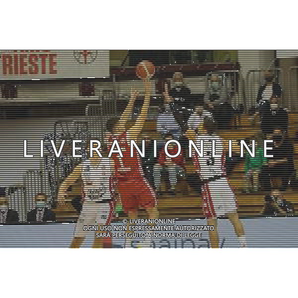 Basket Allianz Pallacanestro Trieste vs A|X Armani Exchange Milano - Campionato di Basket Serie A 2020/2021, 11 ottobre 2020 Trieste, Italia Nella foto: Federico Mussini al rientro con Allianz Pallacanestro Trieste @LM/Luca Tedeschi AG ALDO LIVERANI SAS