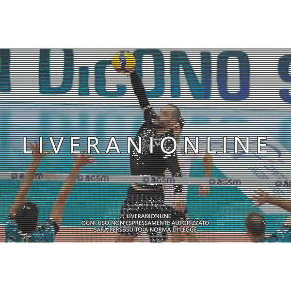 NBV Verona vs Sir Safety Conad Perugia - Campionato di Volley Superlega Serie A 2020/2021, 11 ottobre 2020 Verona, Italia Nella foto: Primo tempo di Matey Kaziyski - NBV Verona @LM/Roberto Tommasini AG ALDO LIVERANI SAS