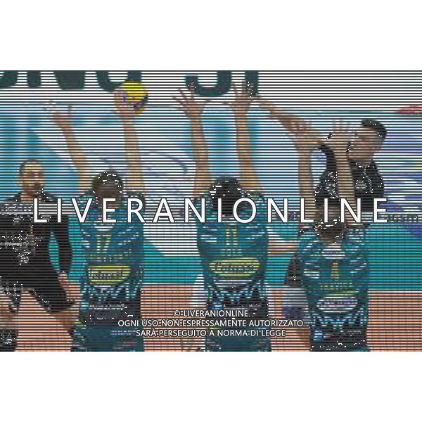 NBV Verona vs Sir Safety Conad Perugia - Campionato di Volley Superlega Serie A 2020/2021, 11 ottobre 2020 Verona, Italia Nella foto: Asparuh Asparuhov - NBV Verona @LM/Roberto Tommasini AG ALDO LIVERANI SAS