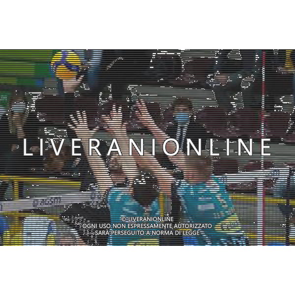 NBV Verona vs Sir Safety Conad Perugia - Campionato di Volley Superlega Serie A 2020/2021, 11 ottobre 2020 Verona, Italia Nella foto: Schiacciata di Matey Kaziyski - NBV Verona @LM/Roberto Tommasini AG ALDO LIVERANI SAS