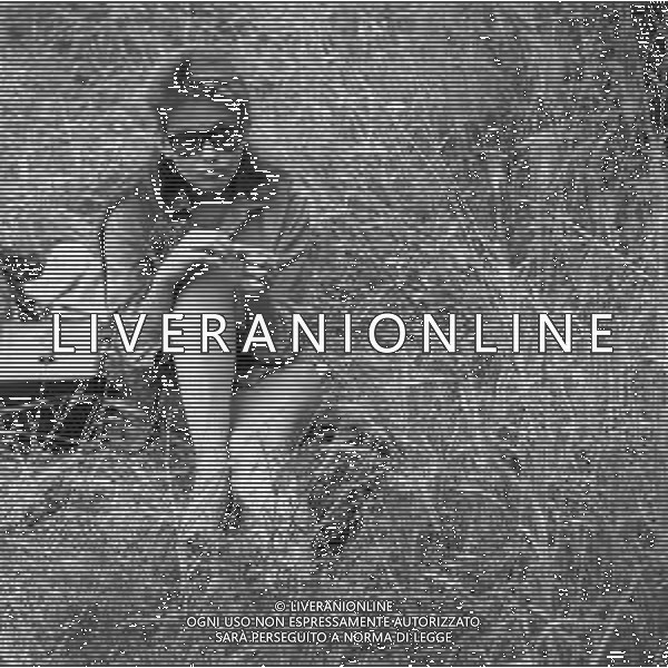 RETROSPETTIVA CLAUDIA CARDINALE ATTRICE NELLA FOTO CLAUDIA CARDINALE SUL SET DI UN FILM NELL\'ANNO 1961 AG ALDO LIVERANI SAS  