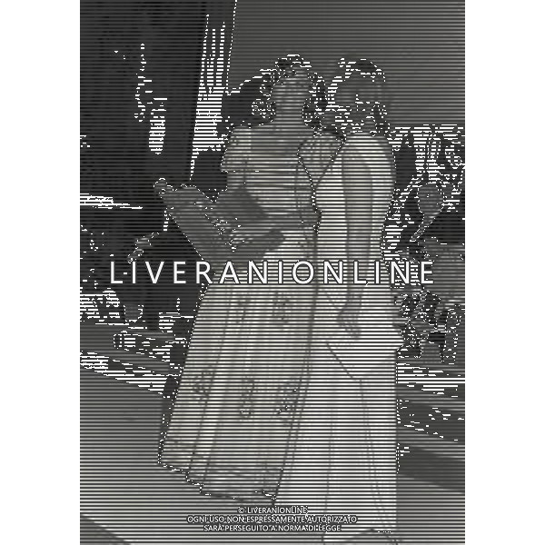 RETROSPETTIVA CLAUDIA CARDINALE ATTRICE NELLA FOTO CLAUDIA CARDINALE A TAORMINA NELL\'ANNO 1972 AG ALDO LIVERANI SAS  