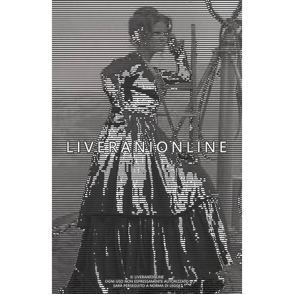 RETROSPETTIVA CLAUDIA CARDINALE ATTRICE NELLA FOTO CLAUDIA CARDINALE NELL\'ANNO 1968 NEL FILM WESTERN"C\'ERA UNA VOLTA IL WEST" AG ALDO LIVERANI SAS    