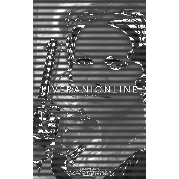 RETROSPETTIVA CLAUDIA CARDINALE ATTRICE NELLA FOTO CLAUDIA CARDINALE NELL\'ANNO 1968 NEL FILM WESTERN "C\'ERA UNA VOLTA IL WEST" AG ALDO LIVERANI SAS   