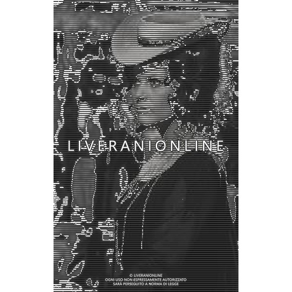 RETROSPETTIVA CLAUDIA CARDINALE ATTRICE NELLA FOTO CLAUDIA CARDINALE NELL\'ANNO 1968 NEL FILM "C\'ERA UNA VOLTA IL WEST" AG ALDO LIVERANI SAS  