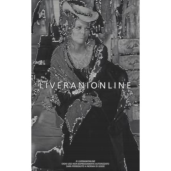 RETROSPETTIVA CLAUDIA CARDINALE ATTRICE NELLA FOTO CLAUDIA CARDINALE NELL\'ANNO 1968 NEL FILM "C\'ERA UNA VOLTA IL WEST" AG ALDO LIVERANI SAS  