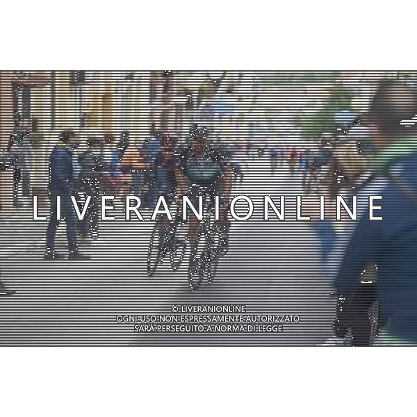 13-10-2020 Giro D\'italia; Tappa 10 Lanciano - Tortoreto; 2020, Bora - Hansgrohe; 2020, Team Ineos Grenadier; Sagan, Peter; Ganna, Filippo; Chieti; ©SIROTTI / AGENZIA ALDO LIVERANI SAS