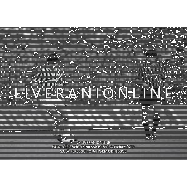30-06-1983 MILANO MUNDIALITO INTER JUVENTUS 0-1 NELLA FOTO PAOLO ROSSI E SALVATORE BAGNI AG ALDO LIVERANI SAS