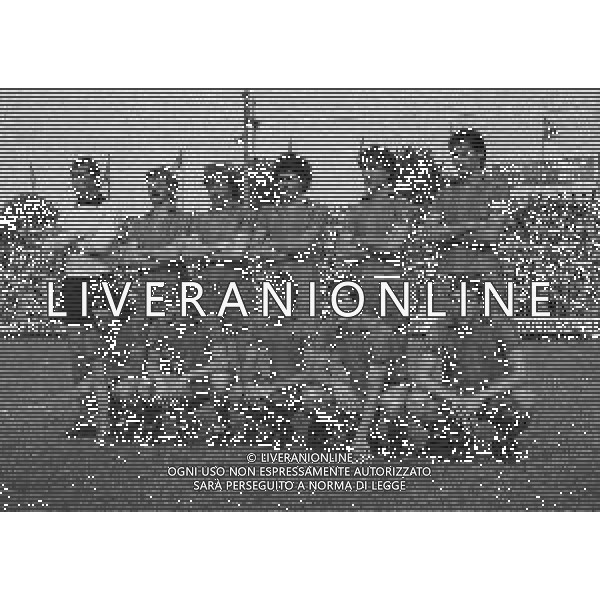 20-09-1981 CREMONA CAMPIONATO DI CALCIO SERIE B CREMONESE PERUGIA 0-0 NELLA FOTO FORMAZIONE CREMONESE 1981-1982 AG ALDO LIVERANI SAS