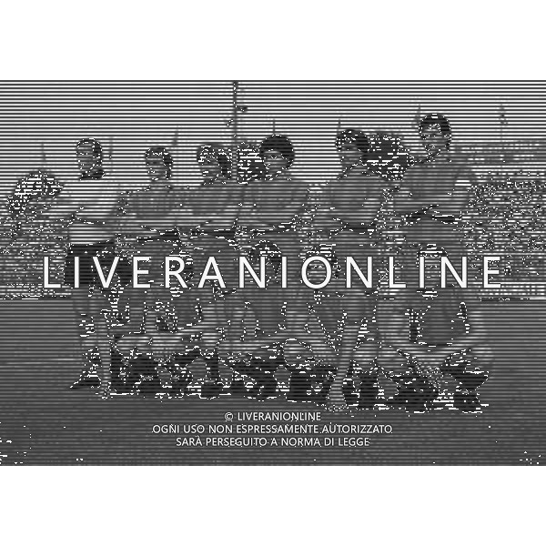20-09-1981 CREMONA CAMPIONATO DI CALCIO SERIE B CREMONESE PERUGIA 0-0 NELLA FOTO FORMAZIONE CREMONESE 1981-1982 AG ALDO LIVERANI SAS