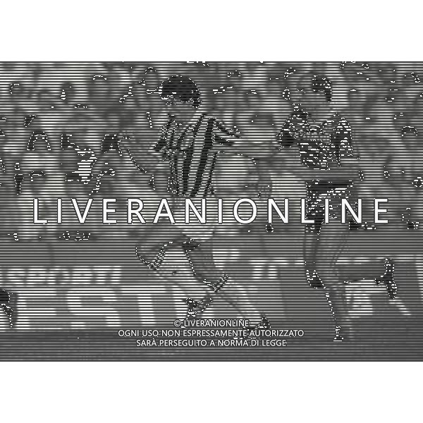 14-10-1984 VERONA CAMPIONATO DI CALCIO SERIE A VERONA JUVENTUS 2-0 NELLA FOTO LUCIANO FAVERO E PIETRO FANNA AG ALDO LIVERANI SAS