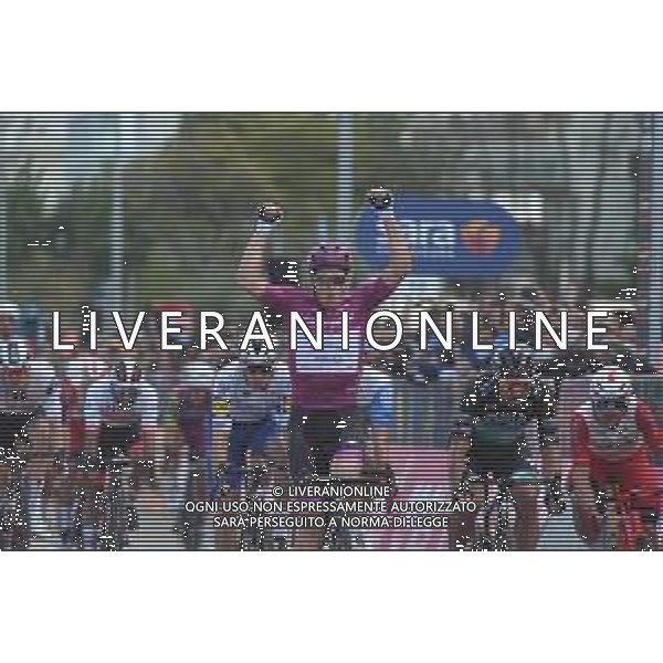 14-10-2020 Giro D\'italia; Tappa 11 Porto Sant Elpidio - Rimini; 2020, Groupama - Fdj; 2020, Bora - Hansgrohe; Demare, Arnaud; Sagan, Peter; Rimini; ©SIROTTI / AGENZIA ALDO LIVERANI SAS