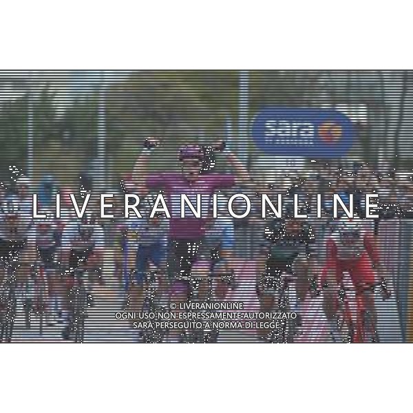 14-10-2020 Giro D\'italia; Tappa 11 Porto Sant Elpidio - Rimini; 2020, Groupama - Fdj; 2020, Bora - Hansgrohe; 2020, Cofidis; Demare, Arnaud; Sagan, Peter; Consonni, Simone; Rimini; ©SIROTTI / AGENZIA ALDO LIVERANI SAS