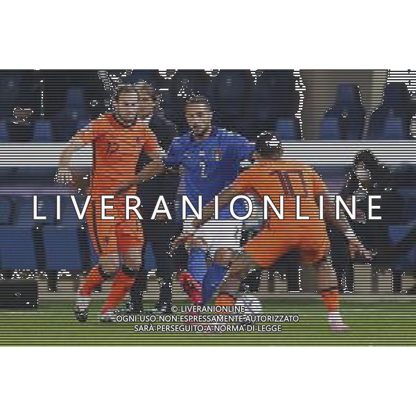 BERGAMO - UEFA Nations League gruppo A - ITALIA VS OLANDA paesi Bassi 14/10/2020 - nella foto: D\'Ambrosio Danilo(Italia) Daley Blind(Olanda - Paesi Bassi - Netherlands) Memphis Depay(Olanda - Paesi Bassi - Netherlands) ©Claudio Zamagni/Agenzia Aldo Liverani s.a.s. D\'Ambrosio Danilo(Italia) Daley Blind(Olanda - Paesi Bassi - Netherlands) Memphis Depay(Olanda - Paesi Bassi - Netherlands) during UEFA Nations League - group A between Italy and Netherlands at Gewiss Stadium on October 13 2020 in Bergamo Italy photo credit by Claudio Zamagni/Aldo Liverani Photo Agency/ AGENZIA ALDO LIVERANI SAS