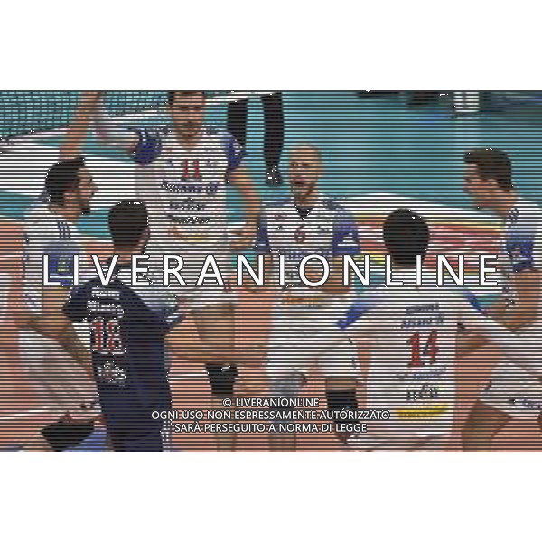 esultanza Milano dopo un punto Allianz Milano vs Consar Ravenna Regular Season SuperLega Credem Banca - 5¬∞ giornata Milano 14-10-2020 Allianz Cloud - Palalido foto Roberto Garavaglia - agenzia Aldo Liverani sas/ AGENZIA ALDO LIVERANI SAS