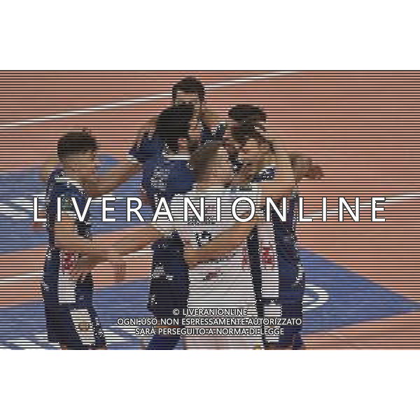 esultanza Ravenna dopo un punto Allianz Milano vs Consar Ravenna Regular Season SuperLega Credem Banca - 5° giornata Milano 14-10-2020 Allianz Cloud - Palalido foto Roberto Garavaglia - agenzia Aldo Liverani sas