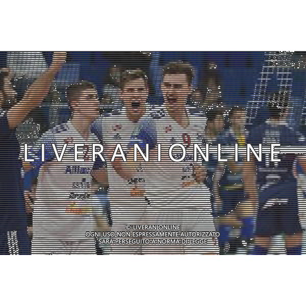 esultanza Milano dopo un punto da SX Matteo Staforini (Milano), Jan Kozamernik (Milano) e Jean Patry (Milano) Allianz Milano vs Consar Ravenna Regular Season SuperLega Credem Banca - 5° giornata Milano 14-10-2020 Allianz Cloud - Palalido foto Roberto Garavaglia - agenzia Aldo Liverani sas