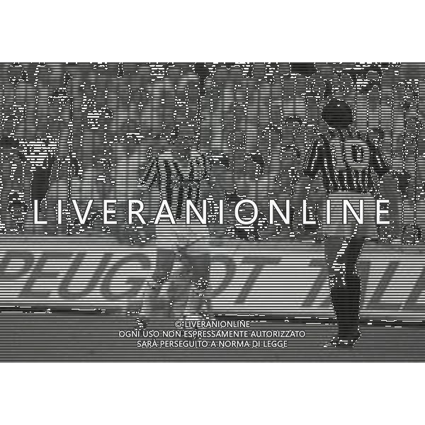 26-06-1983 MILANO MUNDIALITO PER CLUB MILAN JUVENTUS 2-2 NELLA FOTO GIUSEPPE FURINO AG ALDO LIVERANI SAS