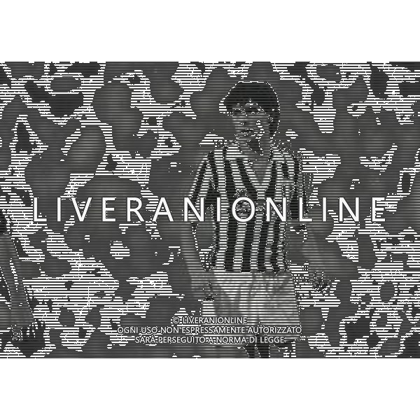 26-06-1983 MILANO MUNDIALITO PER CLUB MILAN JUVENTUS 2-2 NELLA FOTO NICOLA CARICOLA AG ALDO LIVERANI SAS