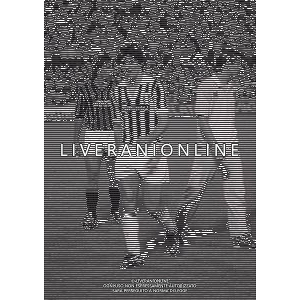 26-06-1983 MILANO MUNDIALITO PER CLUB MILAN JUVENTUS 2-2 NELLA FOTO PAOLO ROSSI AG ALDO LIVERANI SAS