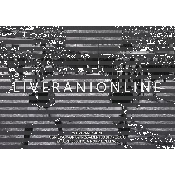 07-12-1983 MILANO COPPA RITORNO UEFA OTTAVI DI FINALE INTER -AUSTRIA VIENNA 1-1 NELLA FOTO GRAZIANO BINI E ALDO SERENA AG ALDO LIVERANI SAS