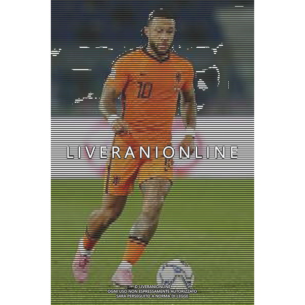 BERGAMO - UEFA Nations League gruppo A - ITALIA VS OLANDA paesi Bassi 14/10/2020 - nella foto: Memphis Depay(Olanda - Paesi Bassi - Netherlands) ©Claudio Zamagni/Agenzia Aldo Liverani s.a.s. Memphis Depay(Olanda - Paesi Bassi - Netherlands) during UEFA Nations League - group A between Italy and Netherlands at Gewiss Stadium on October 13 2020 in Bergamo Italy photo credit by Claudio Zamagni/Aldo Liverani Photo Agency