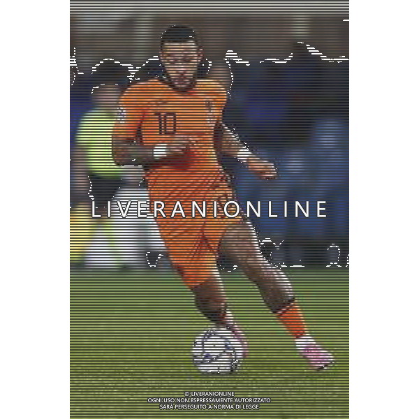 BERGAMO - UEFA Nations League gruppo A - ITALIA VS OLANDA paesi Bassi 14/10/2020 - nella foto: Memphis Depay(Olanda - Paesi Bassi - Netherlands) ©Claudio Zamagni/Agenzia Aldo Liverani s.a.s. Memphis Depay(Olanda - Paesi Bassi - Netherlands) during UEFA Nations League - group A between Italy and Netherlands at Gewiss Stadium on October 13 2020 in Bergamo Italy photo credit by Claudio Zamagni/Aldo Liverani Photo Agency
