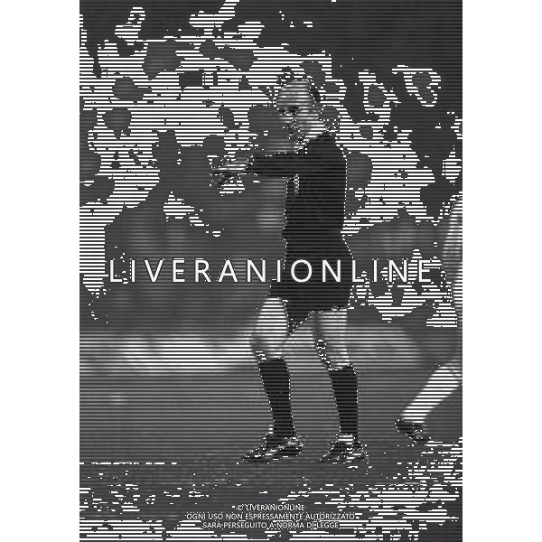 02-03-1983 MILANO ANDATA QUARTI DI FINALE DI COPPA DELLE COPPE INTER REAL MADRID 1-1 NELLA FOTO ARBITRO TALAL TOKAT AG ALDO LIVERANI SAS