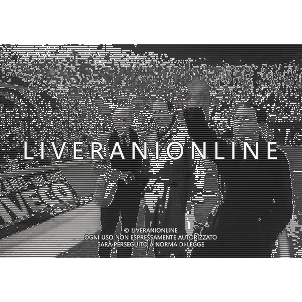 02-03-1983 MILANO ANDATA QUARTI DI FINALE DI COPPA DELLE COPPE INTER REAL MADRID 1-1 NELLA FOTO RINO MARCHESI E ALFREDO DI STEFANO AG ALDO LIVERANI SAS