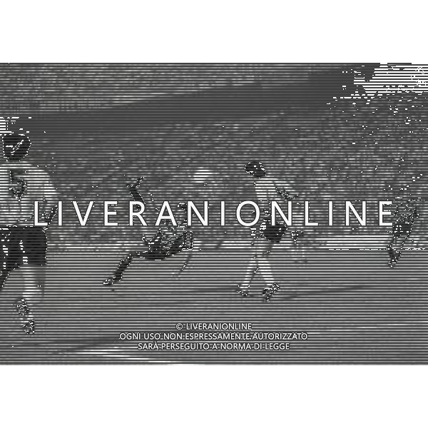 17-09-1986 MILANO ANDATA TRENTADUESIMI DI FINALE DI COPPA UEFA INTER AEK ATENE 2-0 NELLA FOTO ROVESCIATA OLIVIERO GARLINI AG ALDO LIVERANI SAS