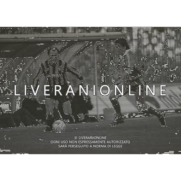 31-01-1988 MILANO CAMPIONATO DI CALCIO SERIE A INTER COMO 1-0 NELLA FOTO ADRIANO PIRACCINI E LUCA MATTEI AG ALDO LIVERANI SAS