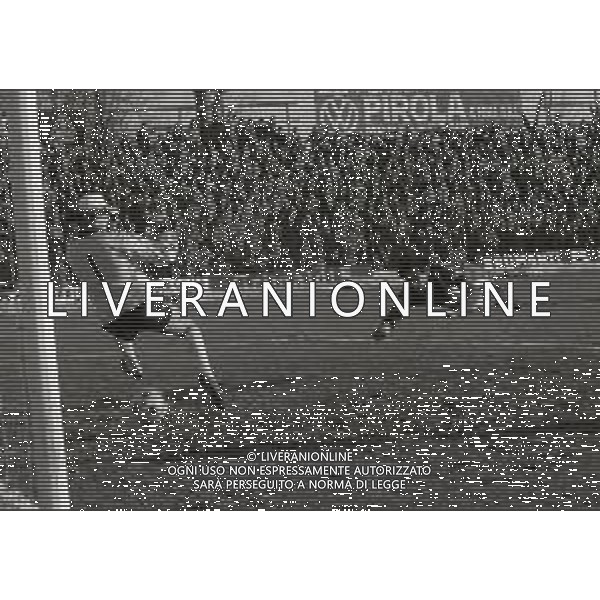 27-01-1980 MONZA CAMPIONATO DI CALCIO SERIE B MONZA L.R.VICENZA 3-2 NELLA FOTO GOAL EZIO BLANGERO AG ALDO LIVERANI SAS