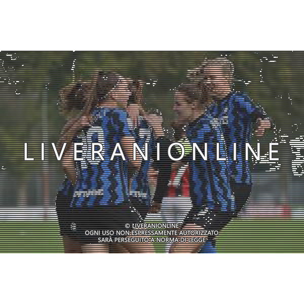 esultanza Inter dopo il gol del 1 a 1 Milan Women vs Inter Milano Women Campionato Serie A Femminile - 6¬∞ giornata Milano 18-10-2020 centro sportivo Peppino Vismara foto Roberto Garavaglia - agenzia Aldo Liverani sas/ AGENZIA ALDO LIVERANI SAS