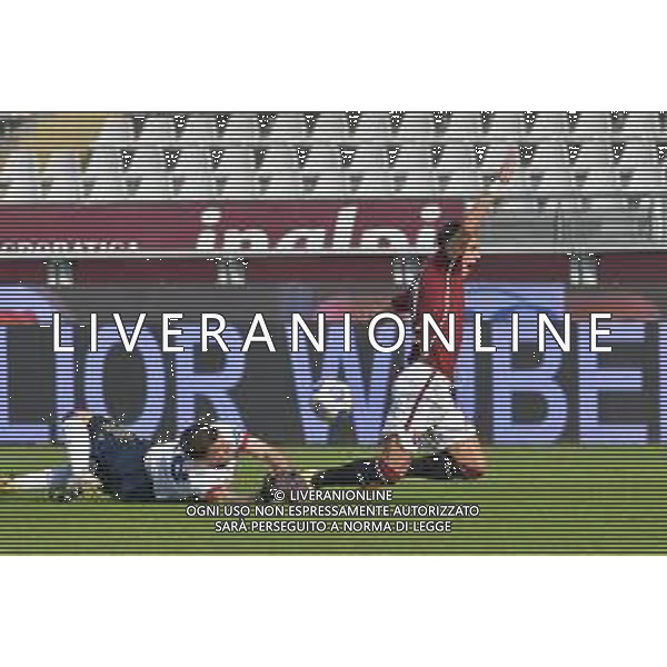 Torino 18.10.2020 Stadio Olimpico Grande Torino ©Falzone/Agenzia Aldo Liverani Torino vs Cagliari Serie A Tim 2020-2021 Nella foto : FALLO DI ALESSIO CRAGNO SU LUKIC © AGENZIA ALDO LIVERANI SAS