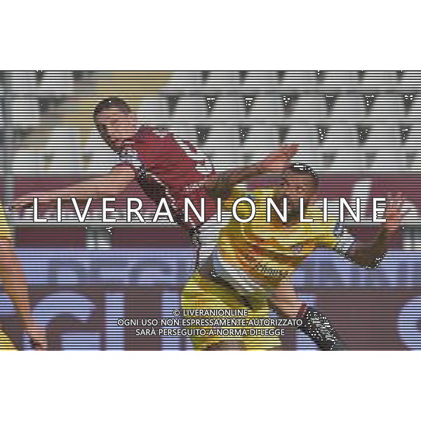 Torino 18.10.2020 Stadio Olimpico Grande Torino ©Falzone/Agenzia Aldo Liverani Torino vs Cagliari Serie A Tim 2020-2021 Nella foto : Esultanza gol di SIMEONE ©Falzone / AGENZIA ALDO LIVERANI SAS