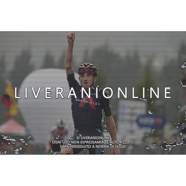 18-10-2020 Giro D\'italia; Tappa 15 Base Aerea Rivolto - Piancavallo; 2020, Team Ineos Grenadier; Geoghegan, Hart Tao; Piancavallo; ©SIROTTI / AGENZIA ALDO LIVERANI SAS