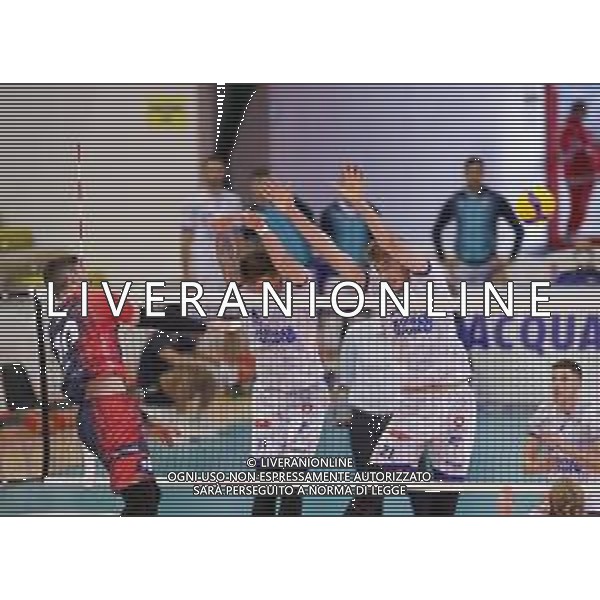 Top Volley Cisterna vs Vero Volley Monza - Campionato di Volley Superlega Serie A 2020/2021, 18 ottobre 2020 Latina, Italia Nella foto: muro Top Volley Cisterna @LM/Luigi Mariani AG ALDO LVERANI SAS