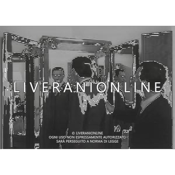 RETROSPETTIVA GIOVANNI GRUPPONE COMMISSARIO DI POLIZIA DI STATO NELLA FOTO GIOVANNI GRUPPONE COMMISSARIO DI POLIZIA DI STATO DAL SARTO NELL\'ANNO 1965 AG ALDO LIVERANI SAS