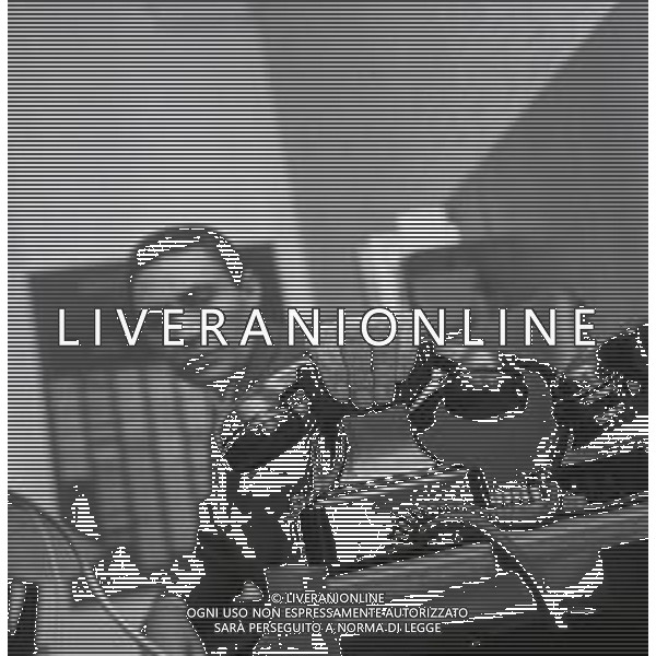RETROSPETTIVA GIOVANNI GRUPPONE COMMISSARIO DI POLIZIA DI STATO NELLA FOTO GIOVANNI GRUPPONE COMMISSARIO DI POLIZIA DI STATO NEL SUO UFFICIO A MILANO NELL\'ANNO 1965 AG ALDO LIVERANI SAS