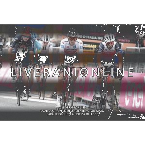20-10-2020 Giro D\'italia; Tappa 16 Udine - San Daniele Del Friuli; 2020, Sunweb; 2020, Trek - Segafredo; Hindley, Jai; Nibali, Vincenzo; San Daniele Del Friuli; ©SIROTTI / AGENZIA ALDO LIVERANI SAS