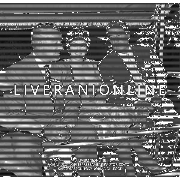 RETROSPETTIVA GINA LOLLOBRIGIDA ATTRICE NELLA FOTO GINA LOLLOBRIGIDA CON VITTORIO DE SICA E AMDEO NAZZARI AG ALDO LIVERANI SAS