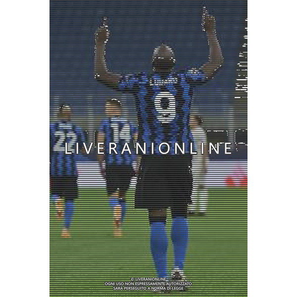 Romelu Lukaku (Inter) esultanza dopo il gol dell’1 a 0 Inter Inter vs Borussia Monchengladbach UEFA Champions League fase a gironi 1¬∞ giornata - gruppo B Milano 21-10-2020 stadio Giuseppe Meazza - San Siro foto Roberto Garavaglia - agenzia Aldo Liverani sas / AGENZIA ALDO LIVERANI SAS